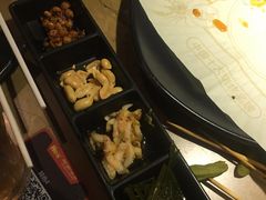 -何师烧烤·香辣蟹·川菜·30年老品牌(太古里旗舰店)