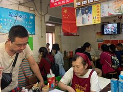 大堂-家阳赵师傅油饼包烧麦(粮道街店)