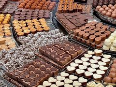 -Laderach 莱德拉(上海环贸iapm店)