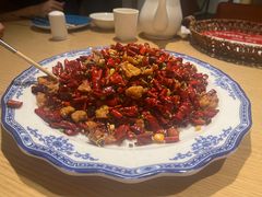 -渝信川菜 · 川味家常菜(财富购物中心店)