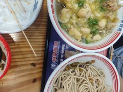 -哈灵现炒本帮面(宁波路店)