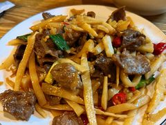 -牛八宝桂林米粉(八里庄店)