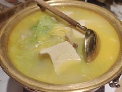 -上关东东北菜(夫子庙水游城店)