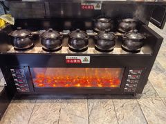 -荣基四海一家·家常菜·海鲜大排档(新安店)