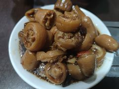 -金卯白肉罩火烧