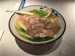 -鑫花溪牛肉米粉(凤凰街创始总店)