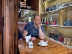 -喬越名品Cafe Fashion(富力公园店)