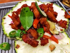 -老滇山寨•云南特色菜•地方菜•民族风情歌舞表演(金碧店)