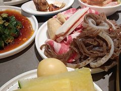 -黑金·寻焰自助百汇·烤肉·火锅(中街店)