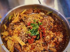 -蓉三少冒烤鸭·四川小吃集(北京首店)