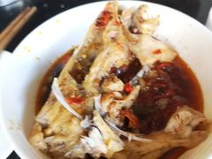 -花鲢鱼头火锅(春城东路店)