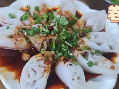 巍山凉卷粉-巍山𤆵肉饵丝