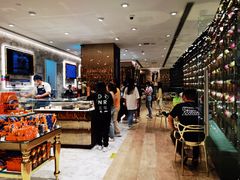 -VENCHI 闻绮(北京国贸商城店)