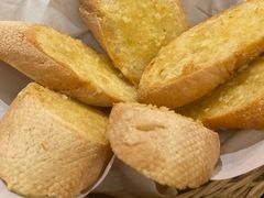蒜蓉烤面包-Thai Alley泰爱里(二沙岛店)