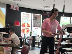 -百联奥特莱斯广场(武汉盘龙店)