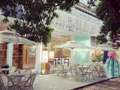 -奈雪的茶(华侨城创意园店)