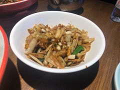 -老长沙湘菜馆(凤凰路店)