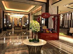 -永恒朗悦酒店(广西大学地铁站大学东路万达广场店)