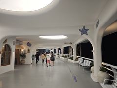 -北戴河碧螺塔海上酒吧公园