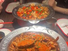-胖哥俩肉蟹煲(华贸店)