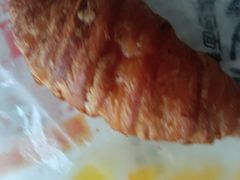 黑米牛角-麦当劳(龙湖北京大兴天街店)
