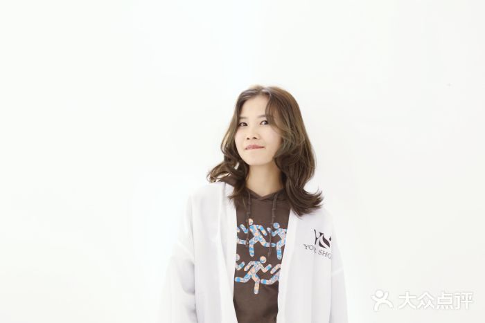 MYYF SALON烫发染发图片
