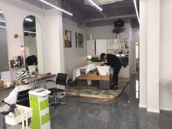 -茶发Salon·烫发染发理发