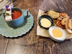 -HIGH FIVE哈福手工汉堡(桂林路店)