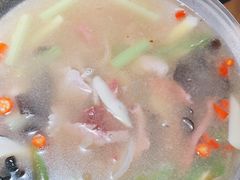 -先启半步颠小酒馆(常熟万达广场店)