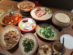 -青年公社烤鸭(熙悦天街店)