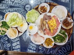 -桥香园云南过桥米线(金马碧鸡店)