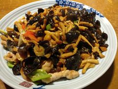 -95号酱骨·一块豆腐(展春园西路店)