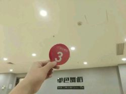 -单色舞蹈