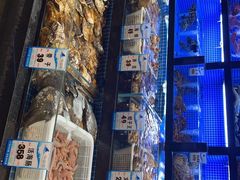 -海鲨湾海鲜会馆(百家湖1912店)