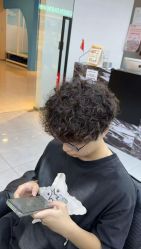 -米可造型烫染