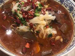 -侬佳蒸菜馆(听潮店)