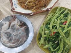 -标记美食新鲜猪杂(兴南大道店)