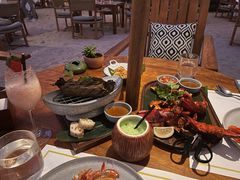 -三亚艾迪逊酒店·海滩烧烤 BARBACOA·现场乐队·浪漫晚餐·烧烤海鲜