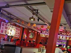 -钢管厂五区小郡肝串串香(奥克斯广场锦城万达店)