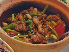 -八府香鸭·啫啫煲(华山路店)