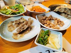 小菜-唯成•韩国炭火烤肉 유성고기