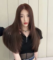 -丝语萱形象