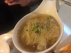 -新大咀港式茶餐厅(宝山万达店)