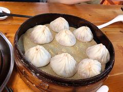 鲜肉小笼-忆秦园小笼包(惠山古镇总店)