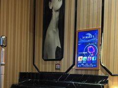 -皇马纯KTV·量贩·聚会(民治店)