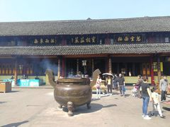 -峨眉山报国寺