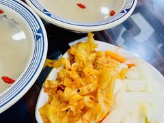 -牛一嘴·兰州牛肉面·大盘鸡(财富中心店)