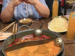 -萍姐火锅·公路夜市(武汉首店)