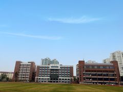 -上海市曹杨第二中学