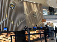 -天津梅江中心皇冠假日酒店